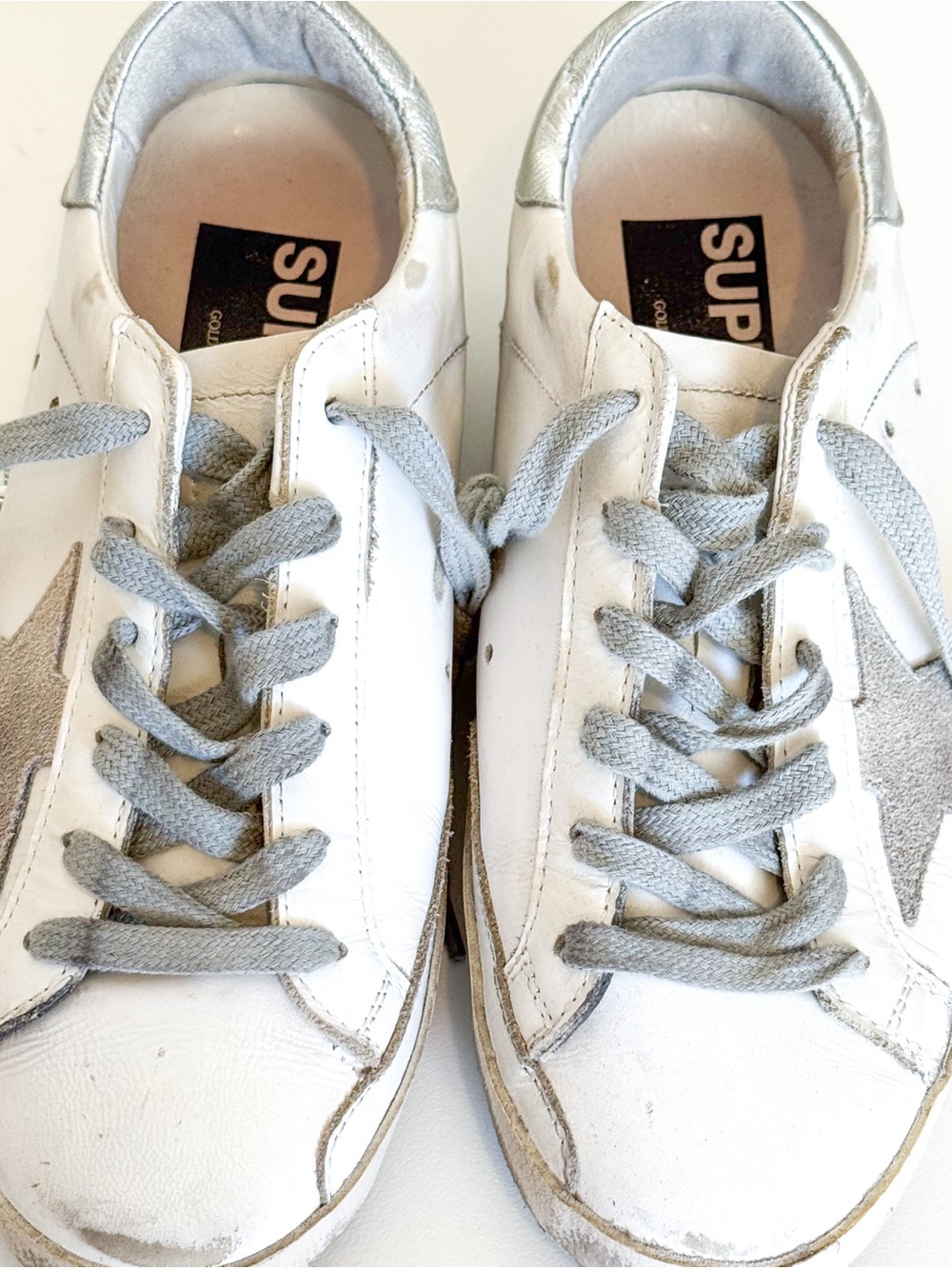 ✨Golden Goose Superstar Sneakers - Sz 35/US 5-6 - White Silver Star- Like New ✨ - Picture 2 of 8